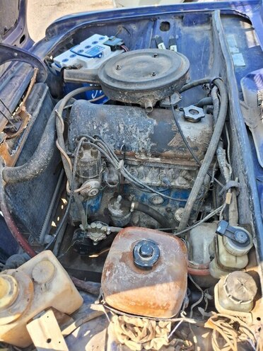 LADA (VAZ) 2106 1996, 600,000 km - 1.5 l - Ucar
