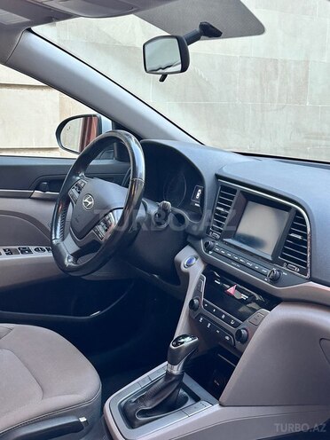 Hyundai Elantra 2017, 123,000 km - 2.0 л - Bakı