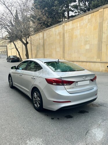 Hyundai Elantra 2017, 123,000 km - 2.0 л - Bakı