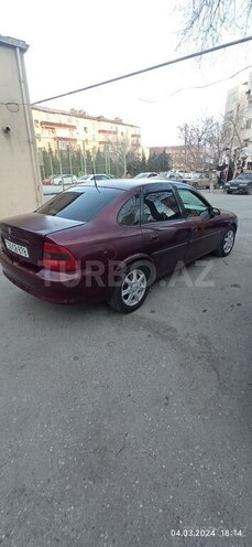 Opel Vectra 1997, 296,642 km - 1.8 l - Sumqayıt