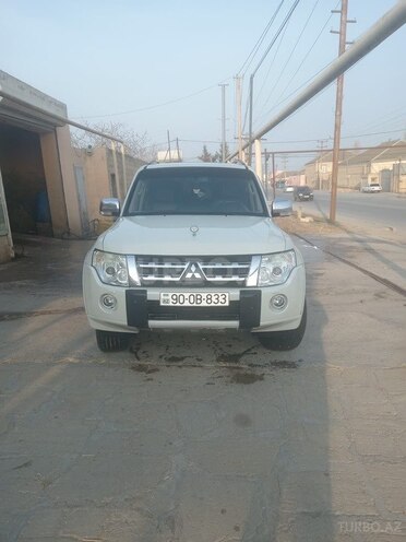 Mitsubishi Pajero 2008, 230,000 km - 3.0 л - Bakı