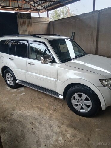 Mitsubishi Pajero 2008, 230,000 km - 3.0 л - Bakı