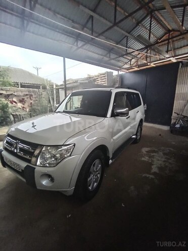 Mitsubishi Pajero 2008, 230,000 km - 3.0 л - Bakı