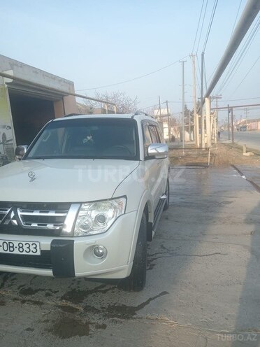 Mitsubishi Pajero 2008, 230,000 km - 3.0 л - Bakı