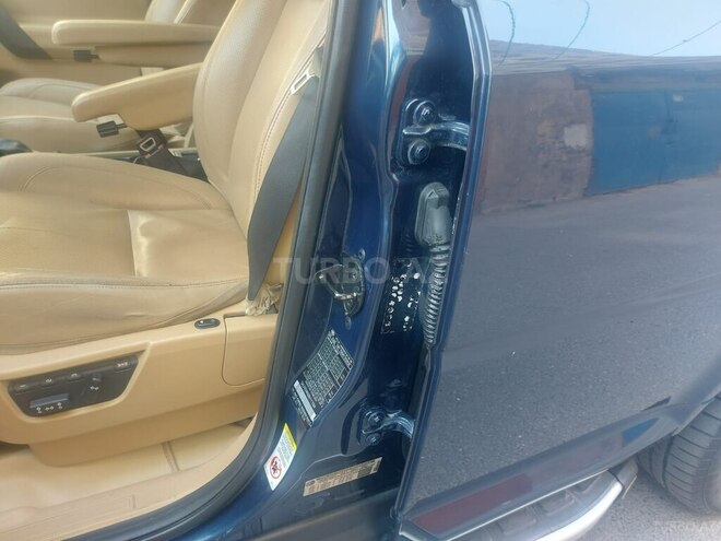 Land Rover Freelander 2008, 127,000 km - 3.2 l - Bakı