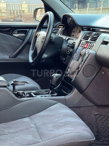 Mercedes E 240 2000, 305,000 km - 2.4 l - Bakı