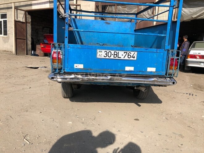 GAZ 24 1991, 1,000 km - 2.3 л - Quba