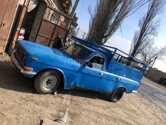 GAZ 24 1991, 1,000 km - 2.3 л - Quba