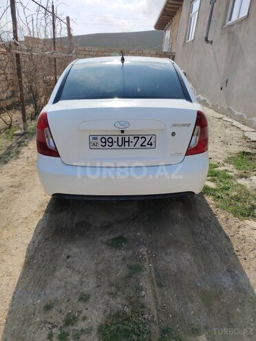 Hyundai Accent 2010, 255,000 km - 1.6 l - Bakı