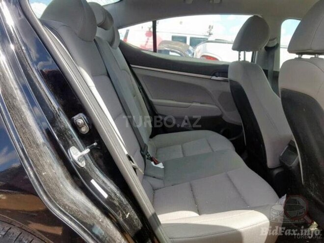 Hyundai Elantra 2016, 319,000 km - 2.0 л - Bakı