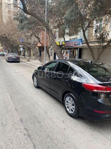 Hyundai Elantra 2016, 319,000 km - 2.0 л - Bakı