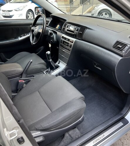 Toyota Corolla 2005, 196,543 km - 1.4 l - Bakı