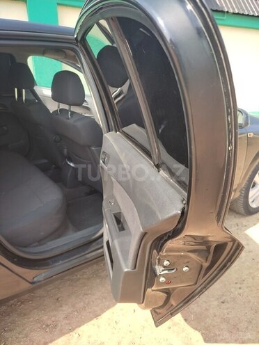 Opel Astra 2008, 244,000 km - 1.7 л - Bakı
