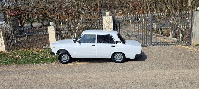 LADA (VAZ) 2107 2008, 75,000 km - 1.6 l - Sabirabad