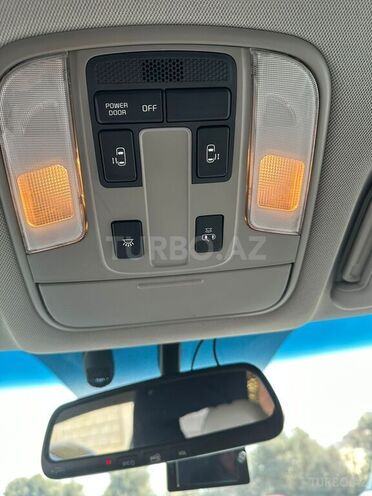Kia Carnival 2014, 260,000 km - 2.2 l - Bakı