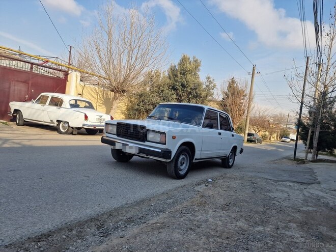 LADA (VAZ) 2107 2003, 22,200 km - 1.6 л - Bakı