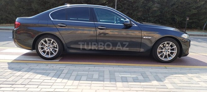 BMW 520 2015, 275,000 km - 2.0 l - Sumqayıt
