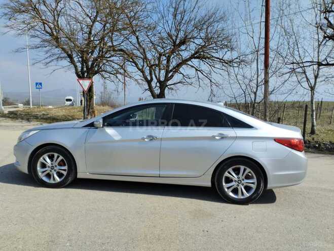 Hyundai Sonata 2010, 245,300 km - 2.0 l - Şamaxı