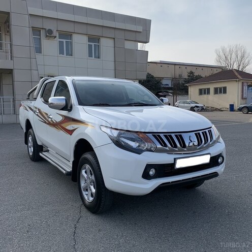 Mitsubishi L200 2016, 173,540 km - 2.4 l - Bakı