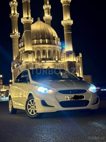 Hyundai Accent 2013, 205,000 km - 1.6 л - Bakı