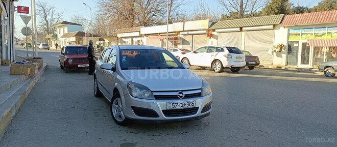 Opel Astra 2005, 182,000 km - 1.3 l - Gəncə