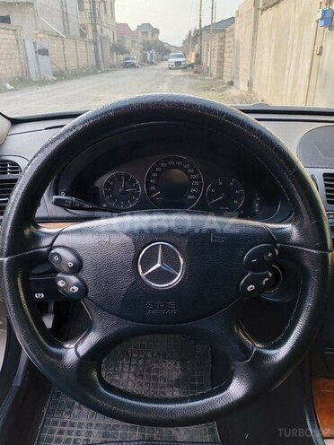 Mercedes E 220 2007, 299,000 km - 2.2 l - Xırdalan