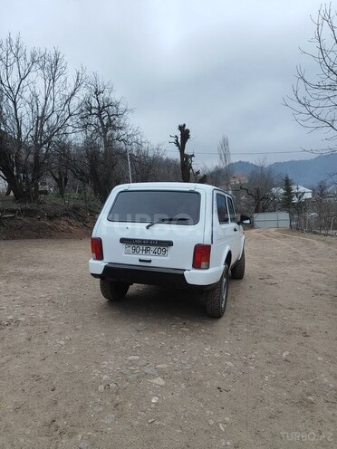LADA (VAZ) Niva 2010, 160,000 km - 1.7 л - Lerik