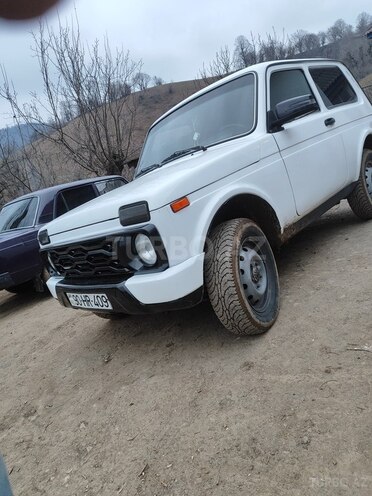 LADA (VAZ) Niva 2010, 160,000 km - 1.7 л - Lerik