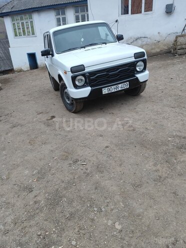 LADA (VAZ) Niva 2010, 160,000 km - 1.7 л - Lerik