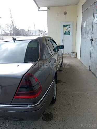 Mercedes C 220 1994, 678,064 km - 2.2 l - Bakı