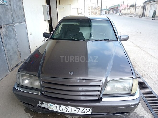 Mercedes C 220 1994, 678,064 km - 2.2 l - Bakı