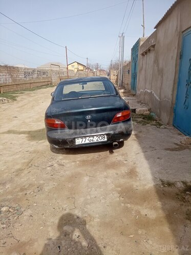Hyundai Elantra 1998, 220,000 km - 1.6 л - Bakı