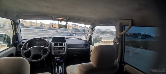 Mitsubishi Pajero io 2001, 390,000 km - 2.0 l - Bakı