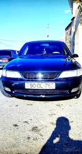 Opel Vectra 1995, 150,000 km - 2.0 l - Qusar