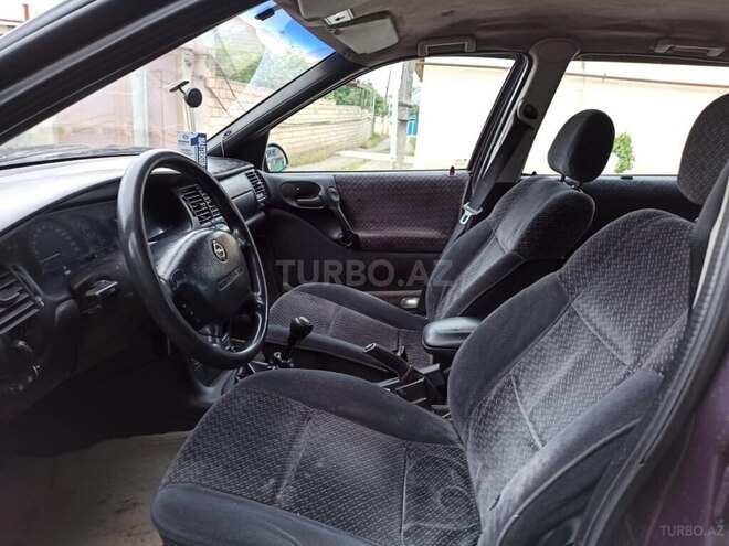 Opel Vectra 1996, 300,000 km - 1.6 l - Ağstafa