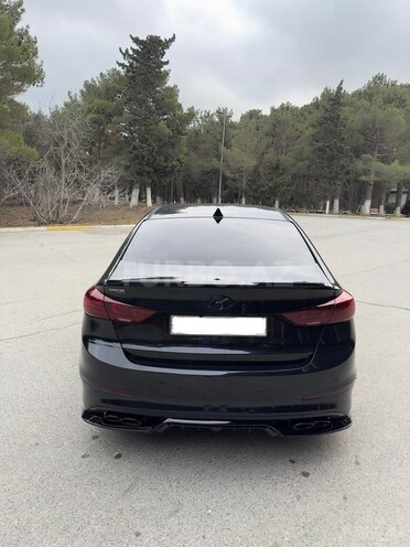 Hyundai Elantra 2016, 170,000 km - 2.0 l - Sumqayıt