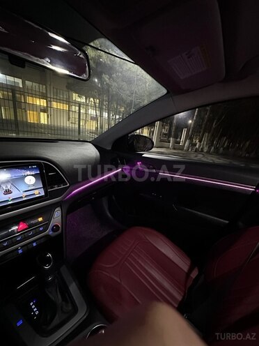 Hyundai Elantra 2016, 170,000 km - 2.0 l - Sumqayıt
