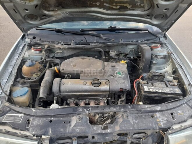 Skoda Octavia 2002, 222,222 km - 1.6 l - Gəncə