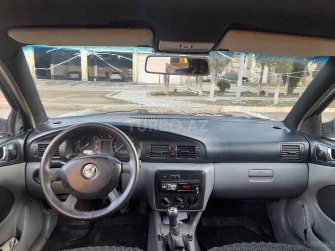 Skoda Octavia 2002, 222,222 km - 1.6 l - Gəncə