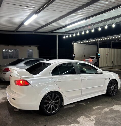 Mitsubishi Lancer 2008, 250,000 km - 2.0 l - Bakı