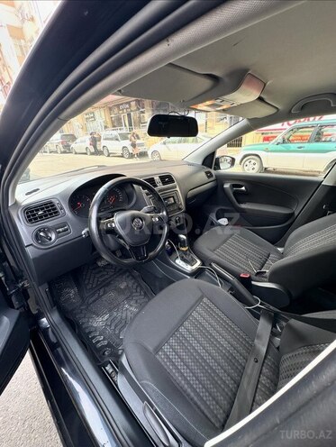 Volkswagen Polo 2018, 172,000 km - 1.6 l - Bakı