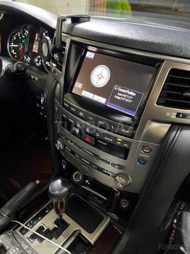 Lexus LX 570 2013, 265,000 km - 5.7 л - Bakı