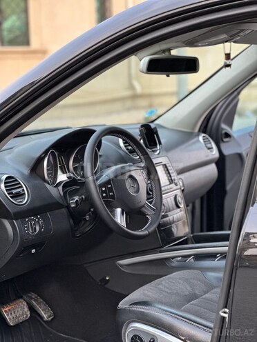 Mercedes ML 300 2006, 302,077 km - 3.0 l - Bakı