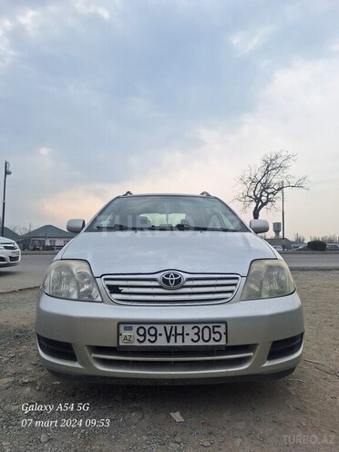 Toyota Corolla 2006, 387,000 km - 1.4 l - Qəbələ
