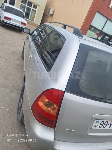 Toyota Corolla 2006, 387,000 km - 1.4 l - Qəbələ