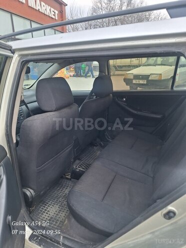 Toyota Corolla 2006, 387,000 km - 1.4 l - Qəbələ