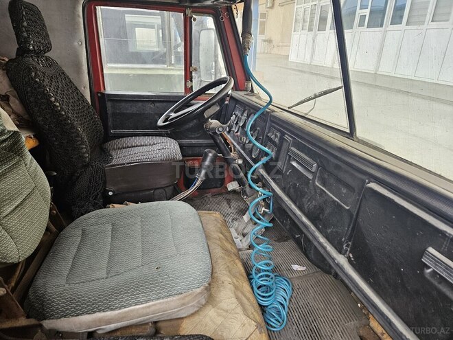 KamAz 53202 1984, 100,000 km - 11.0 l - Bakı