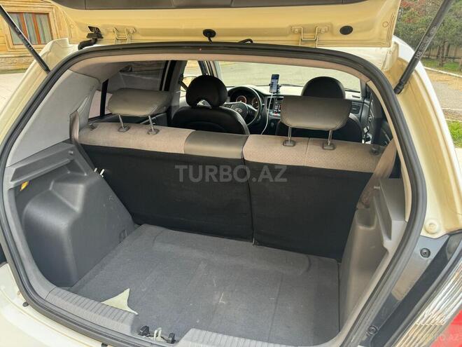 Kia Rio 2010, 280,000 km - 1.5 l - Ucar