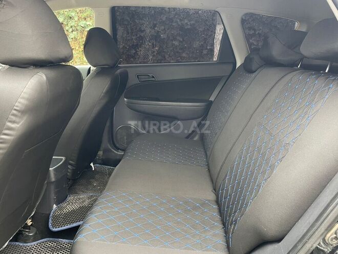 Hyundai i30 2011, 298,000 km - 1.6 л - Bakı