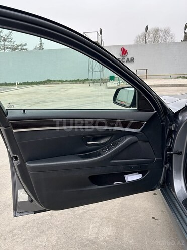 BMW 528 2013, 251,000 km - 2.0 l - Beyləqan
